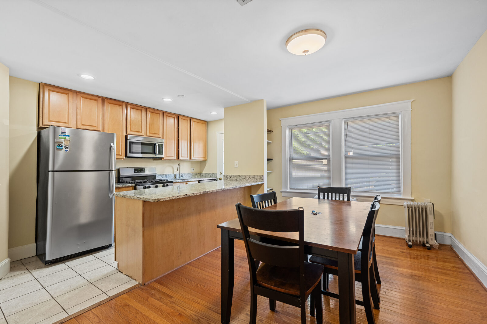 Kitchen / Dining